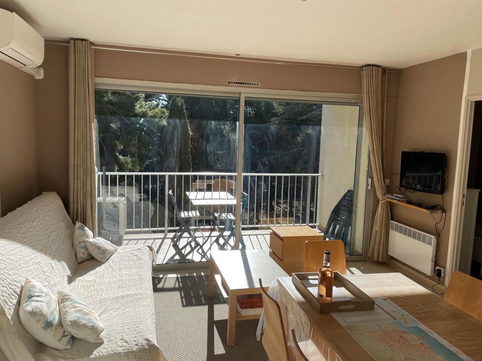 Bandol - Plage De Renecros Экстерьер фото